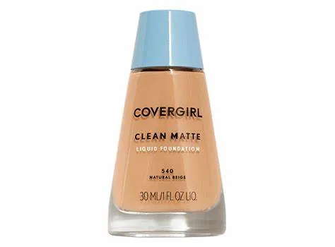 COVERGIRL - CLEAN MATTE- 525 PUFF BEIGE - Covergirl  BASES  - Comprar en Panama