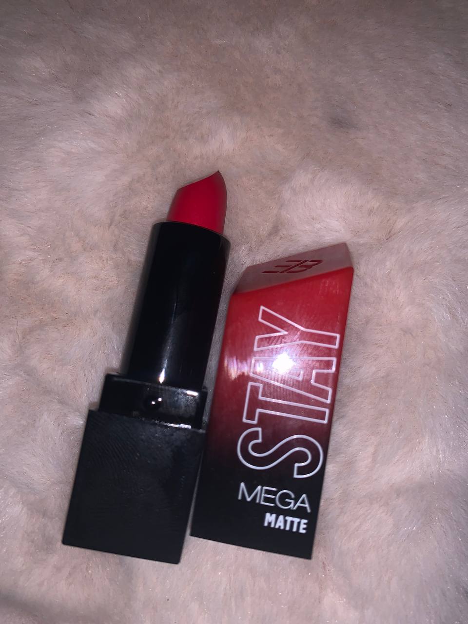 STAY - MEGA MATTE - RED