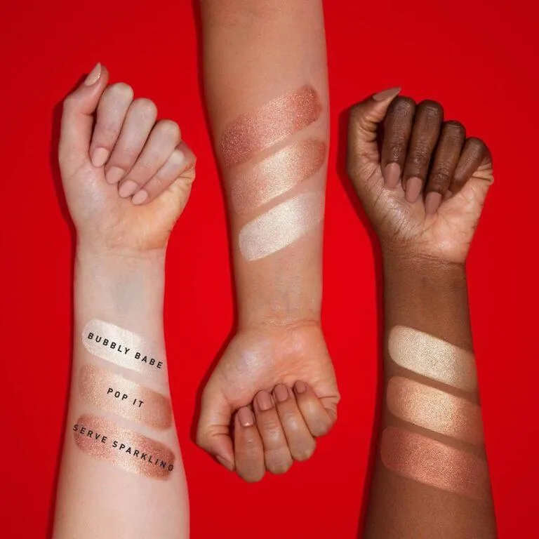 COCA-COLA X MORPHE ILUMINADOR - POP IT -  COCA - COLA - vista adicional