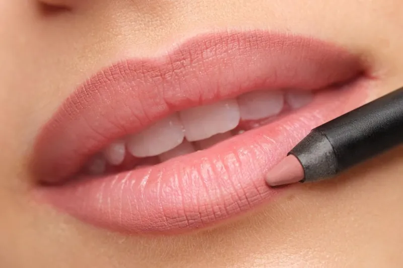 LIP LINER - TONOS & MARCAS VARIAS  - MAYBELLINE LABIALES - Comprar en Panama