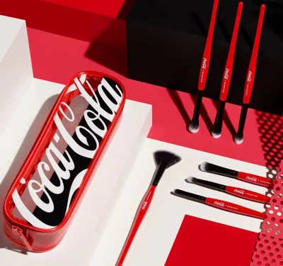 Coca-Cola x Morphe Brochas